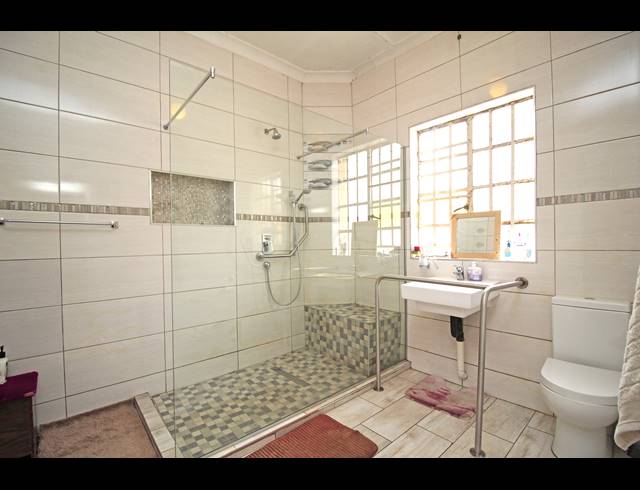 10 BEDROOM HOUSE FOR SALE IN FORDSBURG